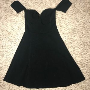 Lulu’s little black dress